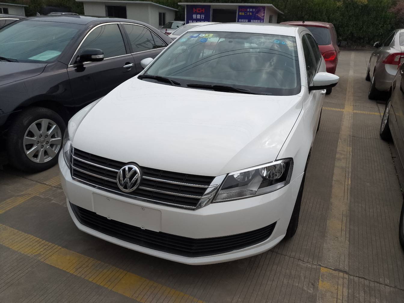 一汽大众(faw-volkswagen)二手车 大众 朗逸 2015款自动风尚版 二手