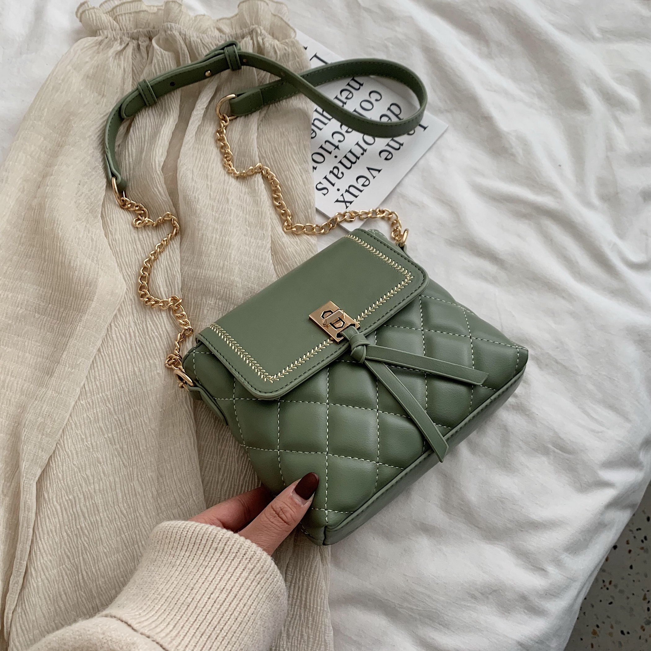 洋气菱格小包包女2020新款春夏流行chic链条斜挎包百搭单肩小方包new