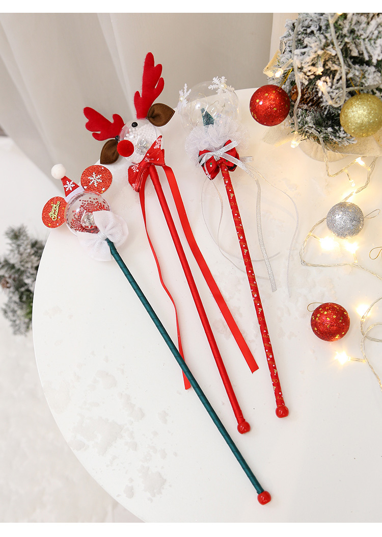 圣诞节饰品装饰发光魔法棒网红波波球七彩色麋鹿闪光棒仙女棒权杖松果