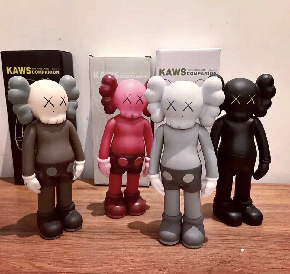 giftkaws公仔摆件pvc新款手办玩偶玩具潮流潮品灰色送随机郭子贴纸