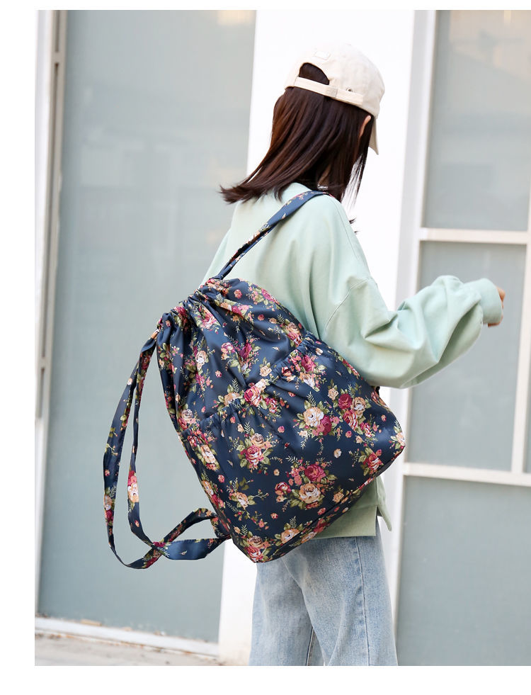 2020特价新款时尚花布抽带双肩包妈咪包 普通版深蓝玫瑰