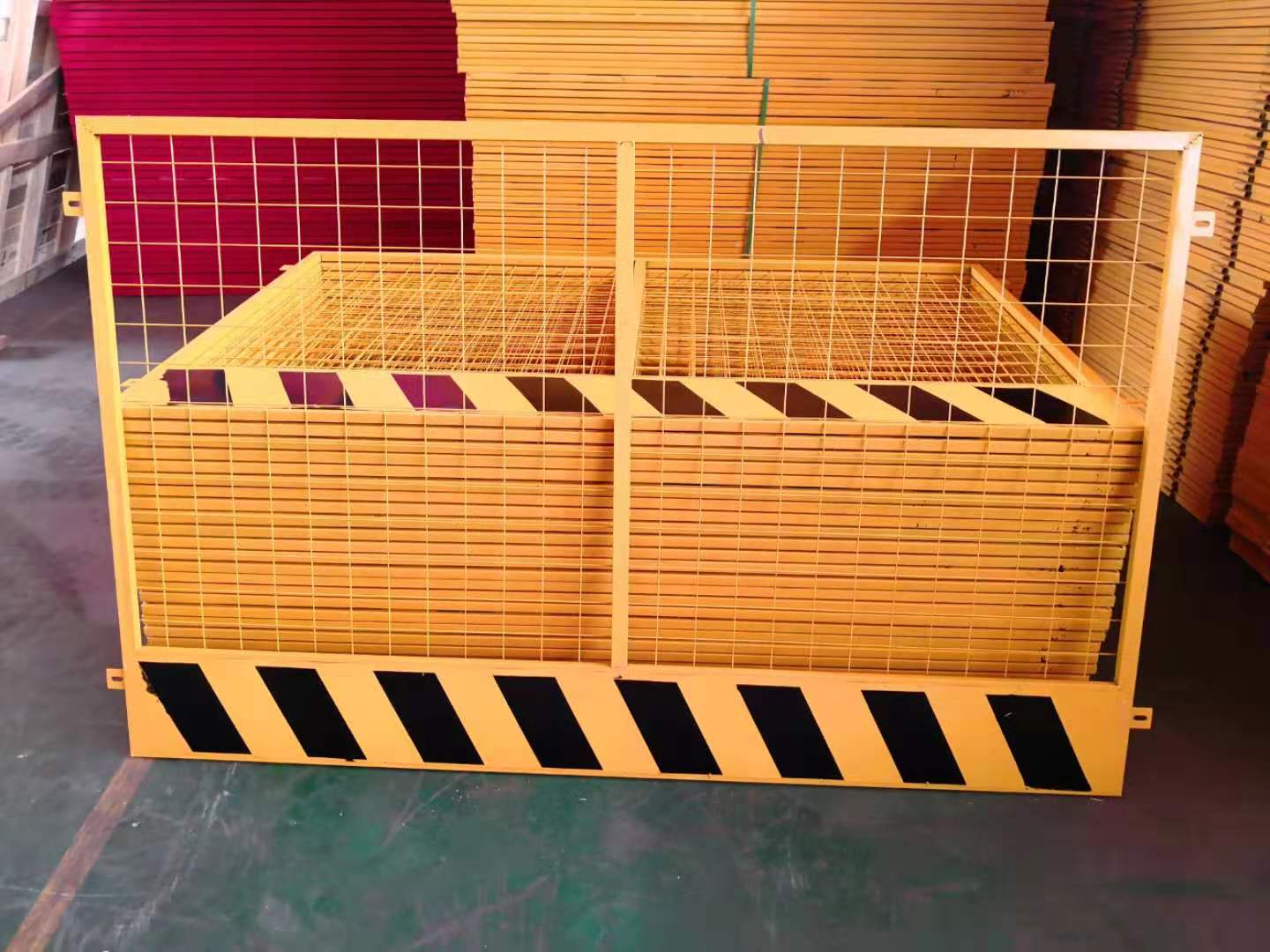 定做 定型化工地基坑临边防护栏 2019广州基坑护栏网工地施工围栏佛山