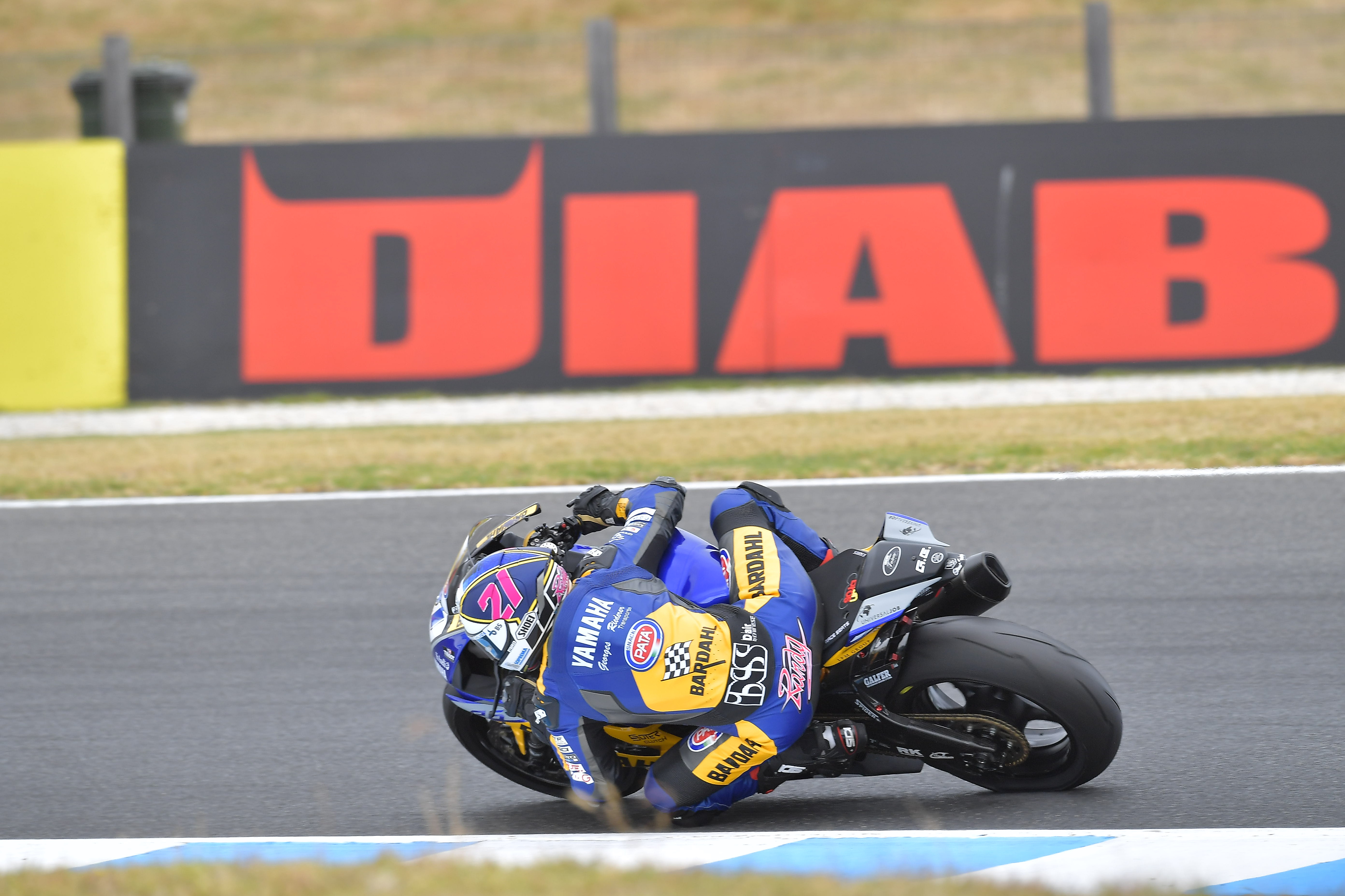 倍耐力diablosupercorsa