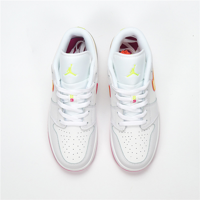 jordan1aj1白黄粉糖果女子低帮运动休闲篮球板鞋跑步鞋cv4610100