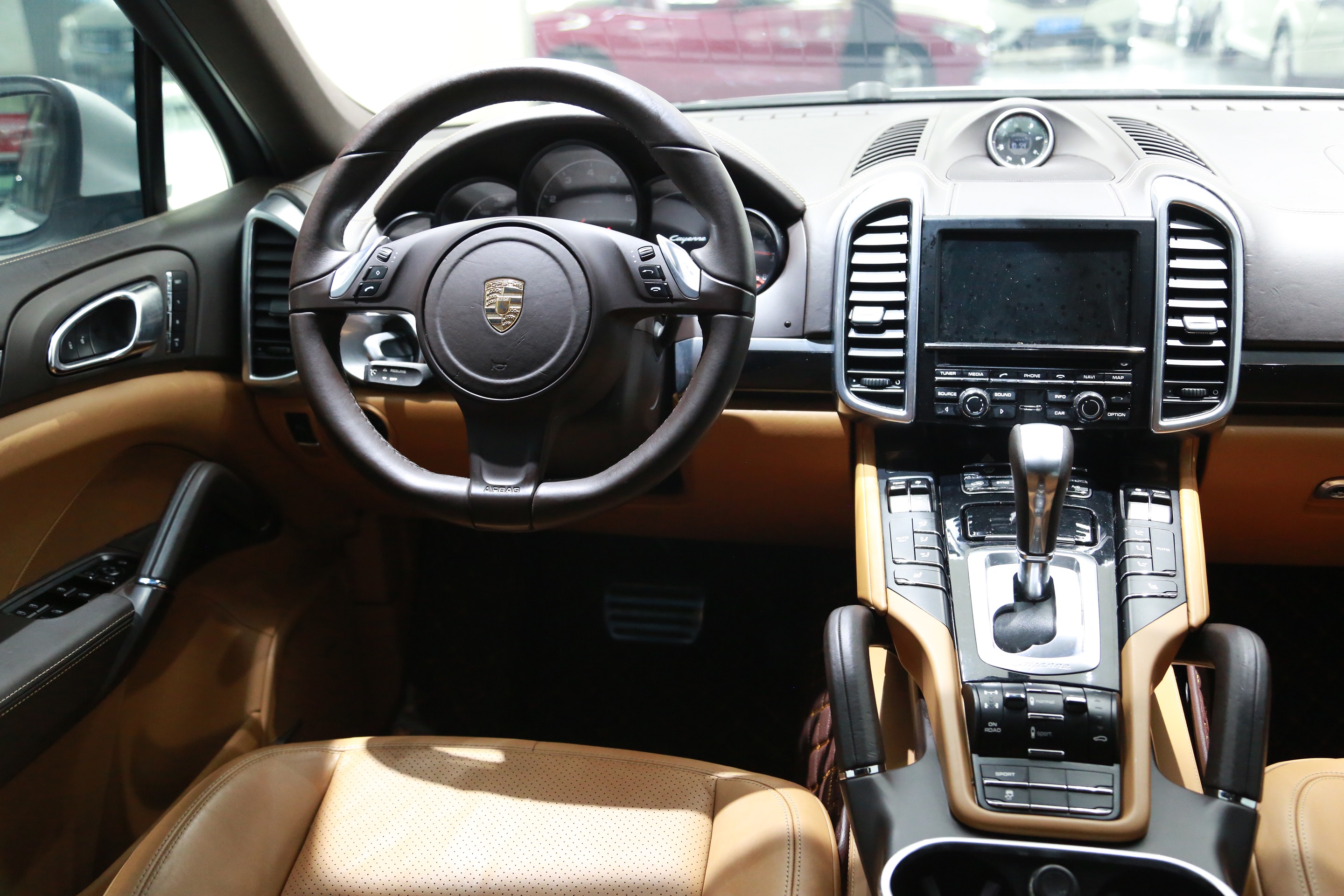 订金销售保时捷porsche2014款卡宴二手汽车豪华车