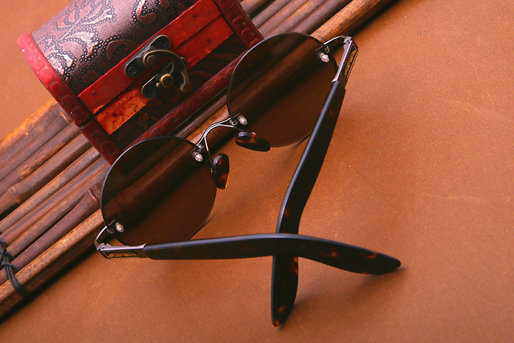 阅读之美水晶石头眼镜清凉养目男女开车太阳镜偏光镜圆形石头镜潮