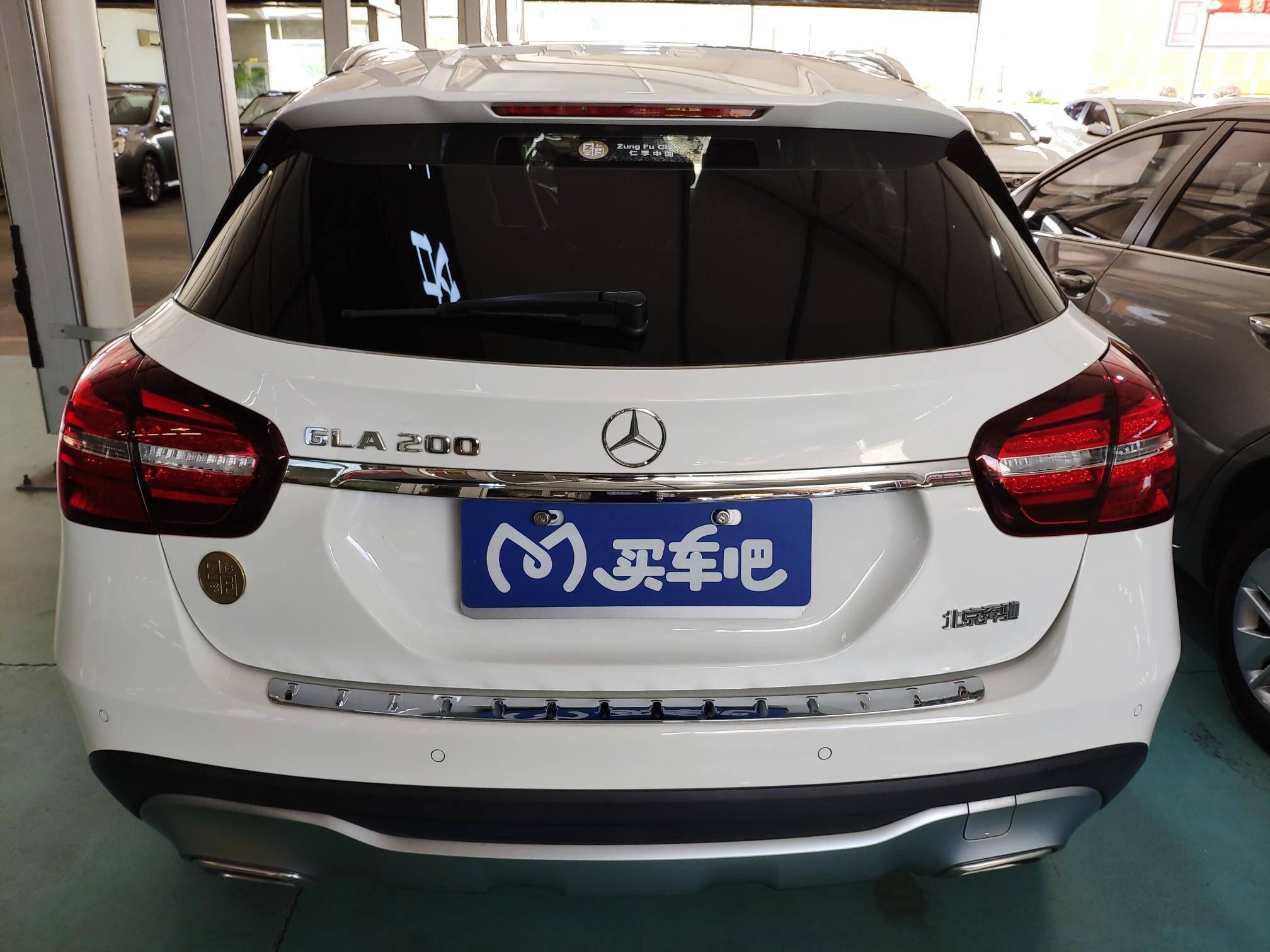 【订金销售】2017款 奔驰gla级 gla200 时尚型 分期购 二手汽车