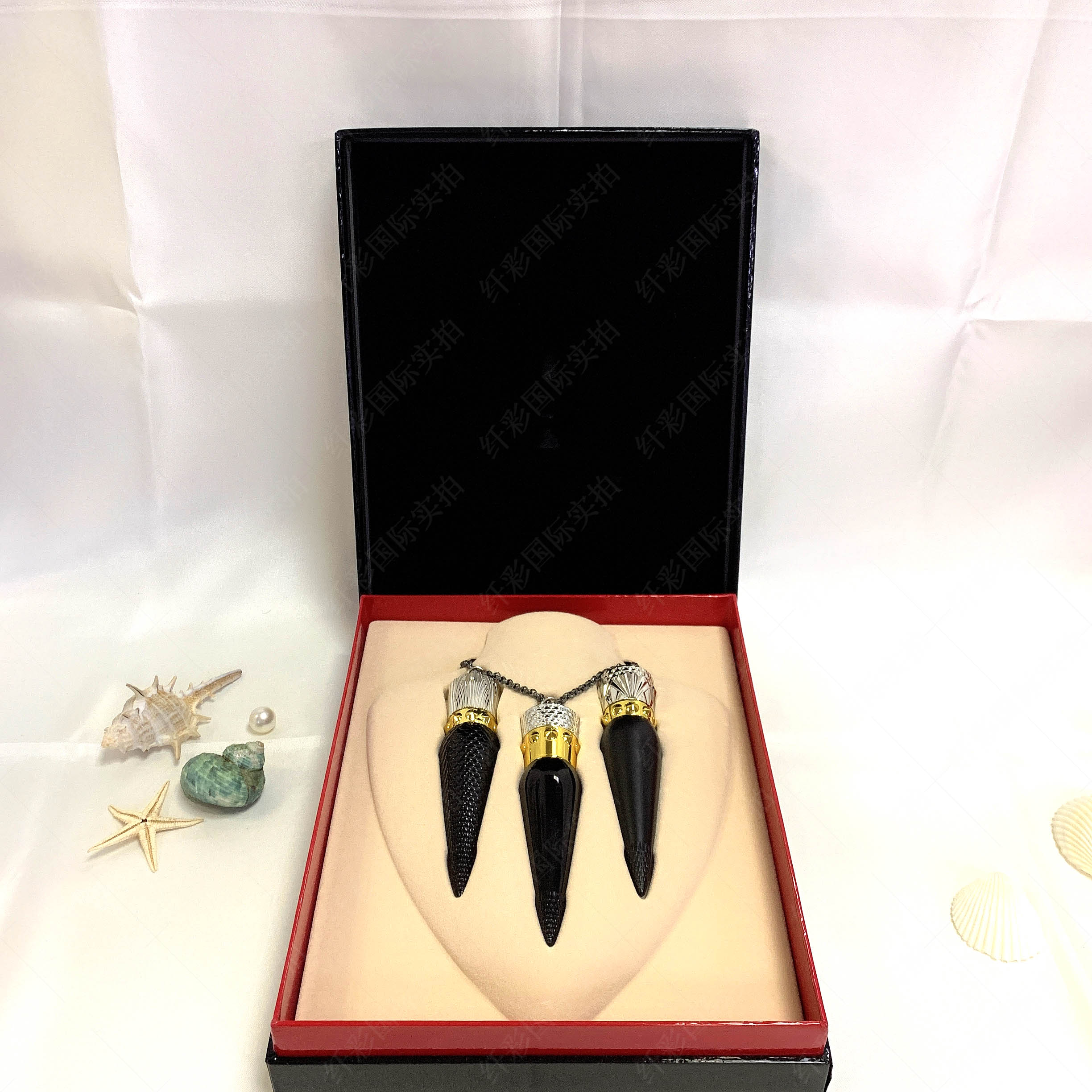 louboutin)唇膏】 christian louboutin萝卜丁口红唇膏女王权杖口红