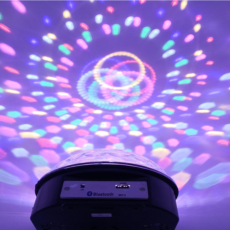 七彩灯音响大魔球蓝牙音箱手机连接蓝牙小型迷你低音炮插卡小钢炮七彩