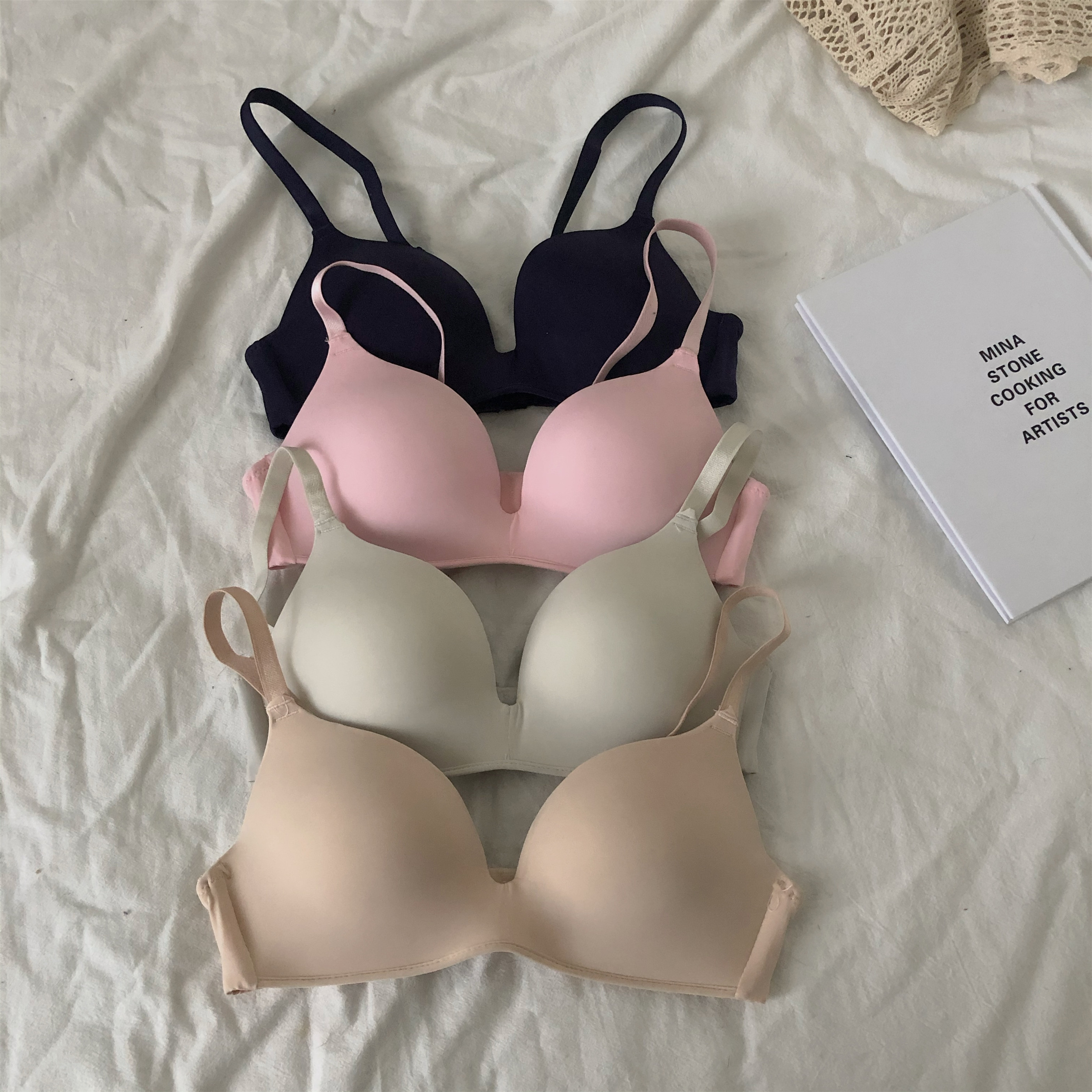 苏芈无钢圈内衣少女聚拢性感美背裹胸薄款文胸学生大胸显小黑色抹胸夏