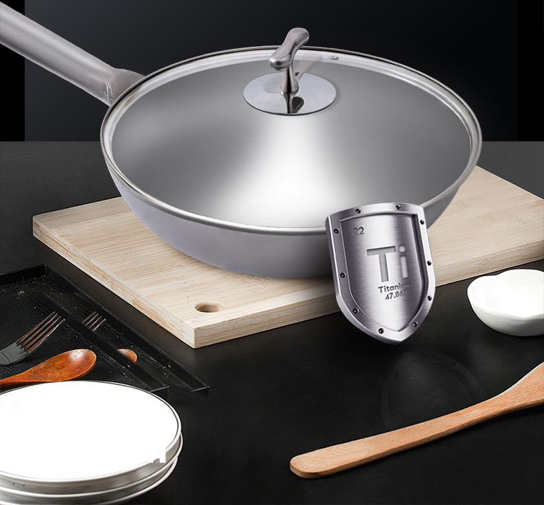 卢记钛锅纯钛家用不粘锅炒锅轻便无涂层炒菜锅燃气灶适用圆底炒勺