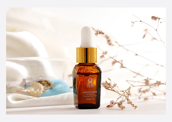 正品祛斑精油色斑雀斑淡斑神器精华液保湿烟酰胺祛面部