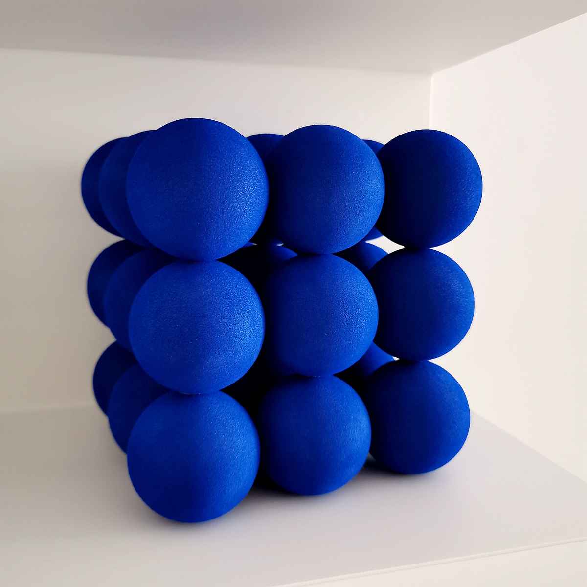 三维工匠blueball小众现代简约艺术3d立体几何装饰摆件克莱因蓝小球