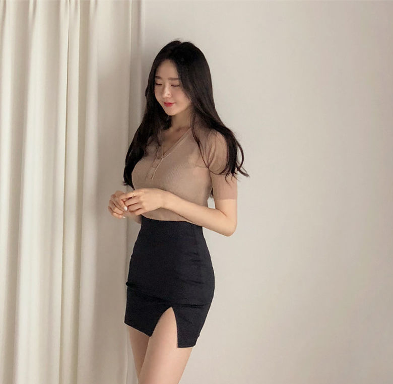 白色不规则开叉a字半身裙女2021新款春夏设计感小众轻熟短裙裤裙 白色