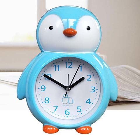 学生闹钟小企鹅钟表挂钟床头钟儿童可爱卡通小表卧室摆件创意钟表 779