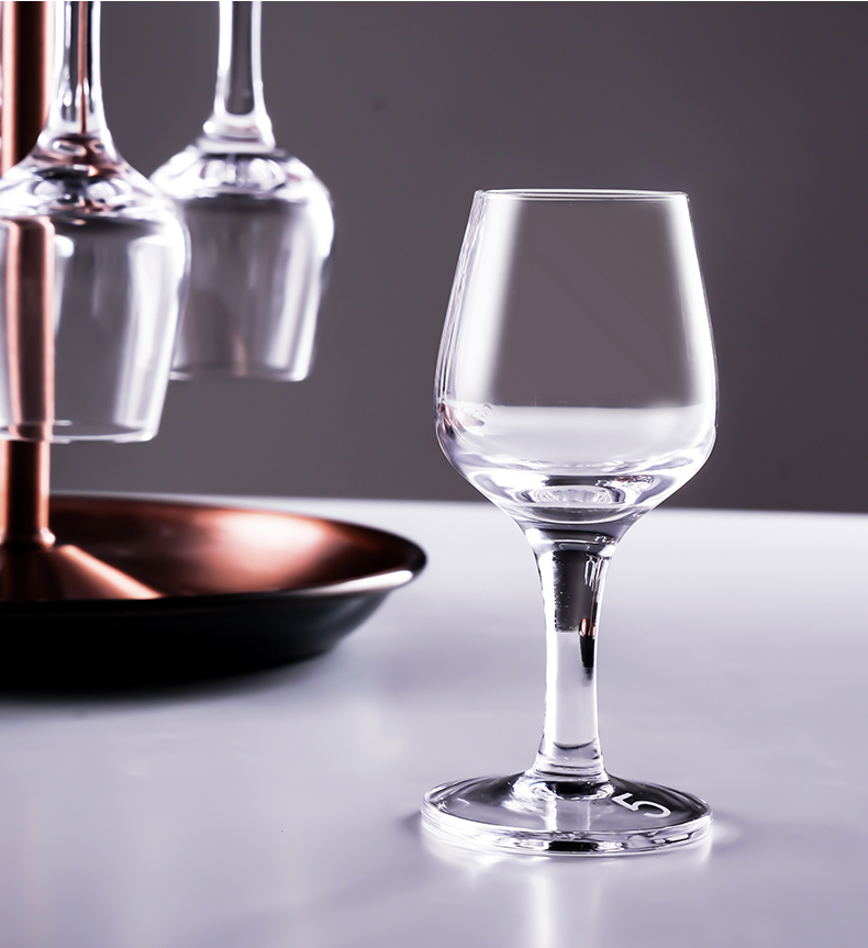 艺呈(yicheng)家居器皿 yicheng白酒品酒杯国标标准50郁金香品鉴杯