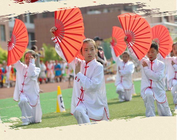 做操扇太极功夫扇子响扇红色舞蹈扇子儿童成人竹骨塑料骨武术扇子