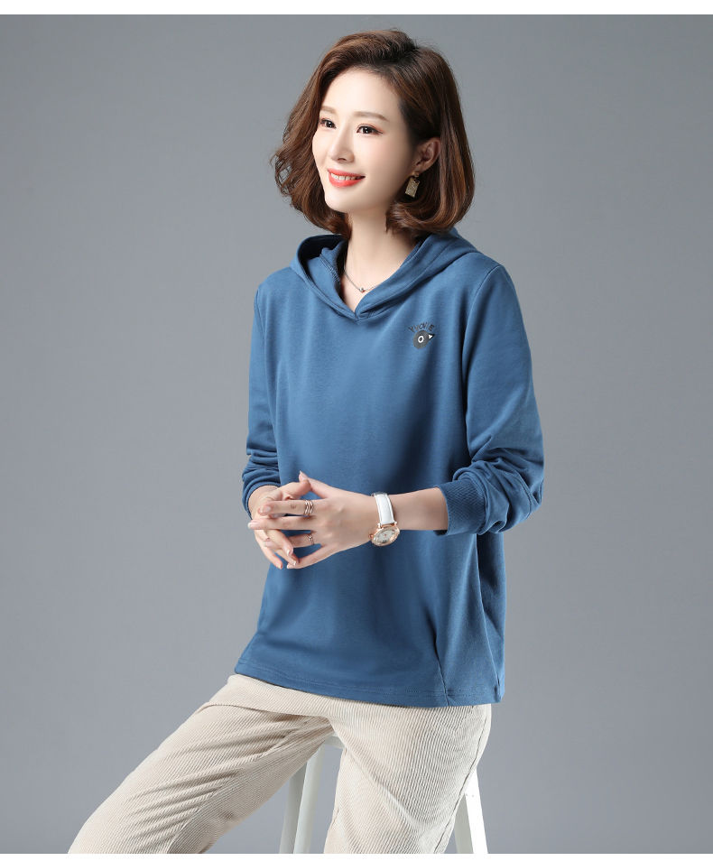 珂卡慕kekamu女士春天穿的衣服2020春秋薄款卫衣女新款大码宽松长袖