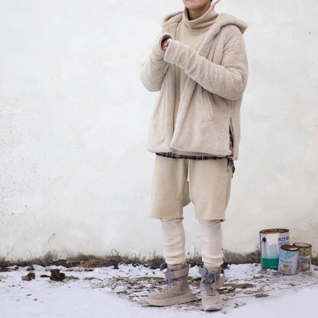 更为了搭配,穿出潮流这款弥补了男生没有打底裤只能穿秋裤的漏洞