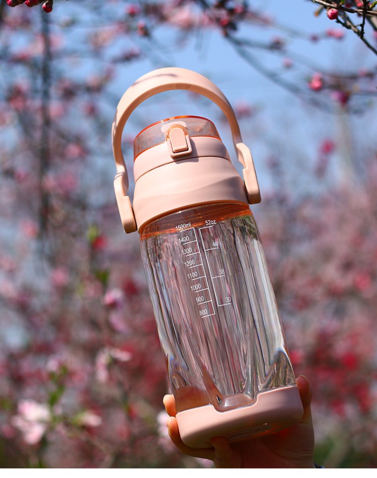 大容量水杯女运动水壶太空杯2000ml超大便携可带吸管健身塑料杯子