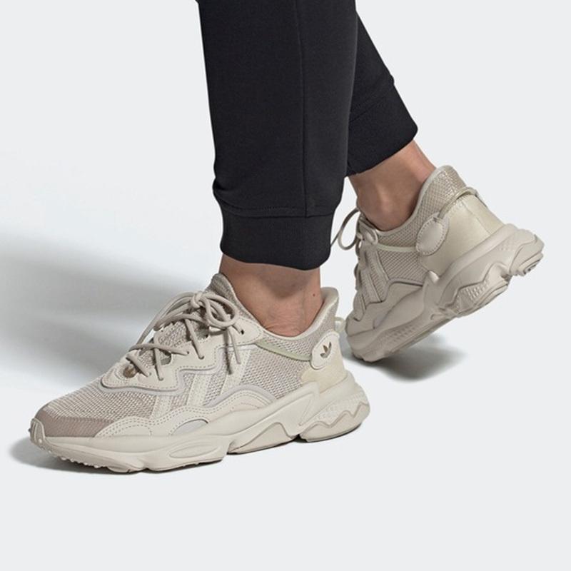 Adidas Womens WMNS Ozweego 'Brown' Brown/Brown/Copper Metallic Q46165 –  KICKSCREW