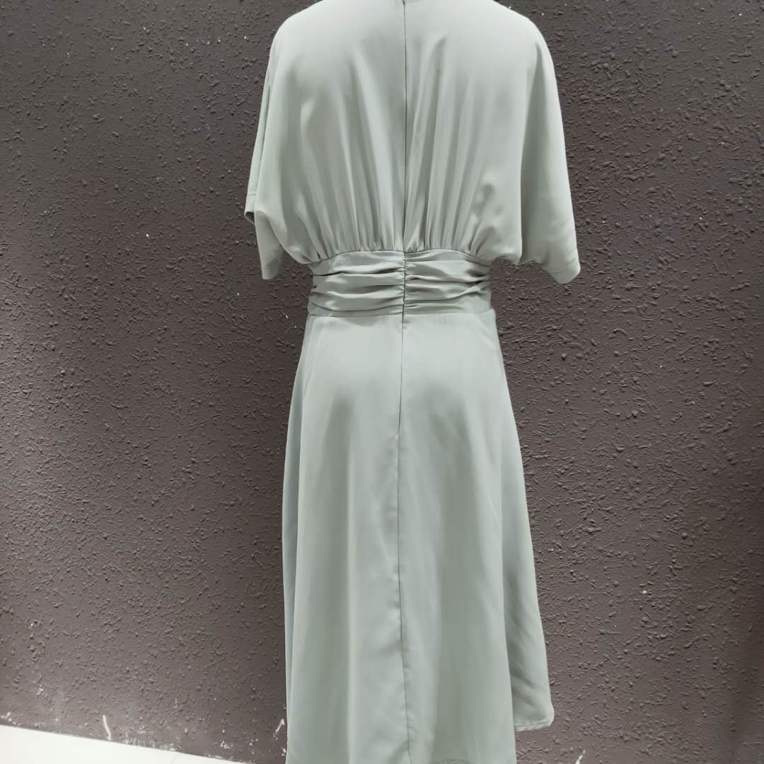 17号inpose线下同款水绿色气质款连衣裙v领连衣裙