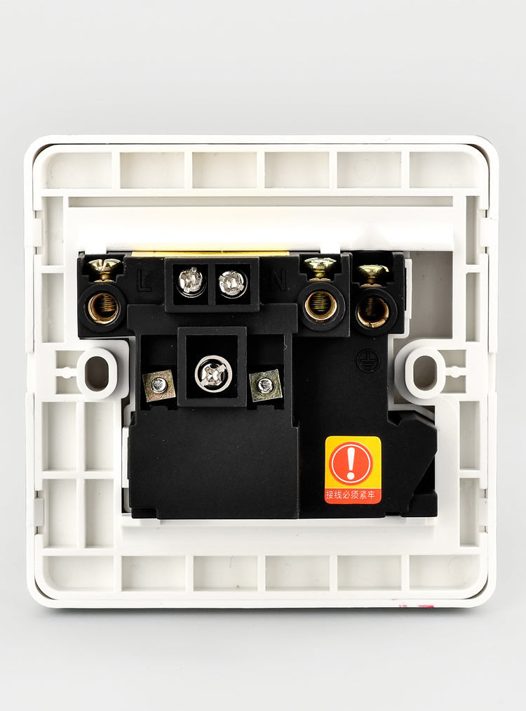 10/16a空调插座热水器2p漏电保护器空气开关漏保86型带插座断路器