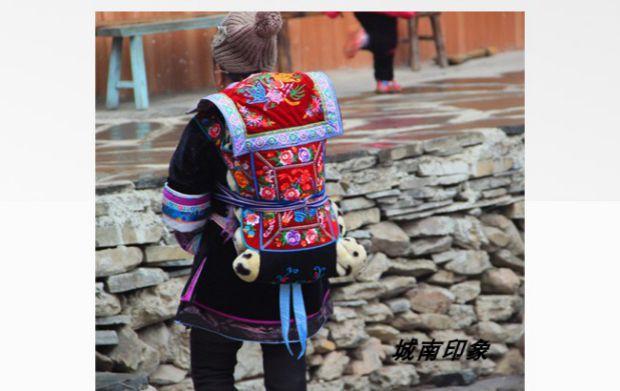 云南贵州传统老式宝娃婴背巾衫背被小孩子背带前抱后背扇式凯蒂猫