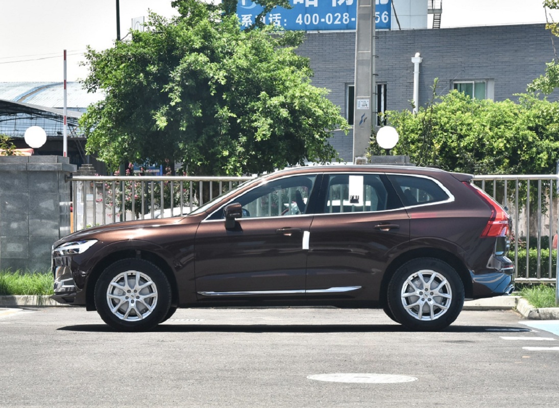 99元享沃尔沃亚太沃尔沃xc602021款t5四驱智逸豪华版