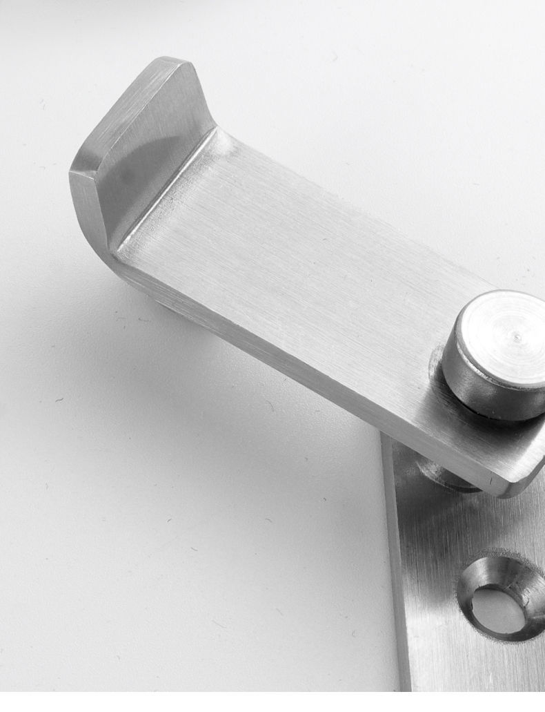 免打孔304不锈钢搭扣插销防盗门锁90度直角门谷仓门卡扣推拉门锁 敬平