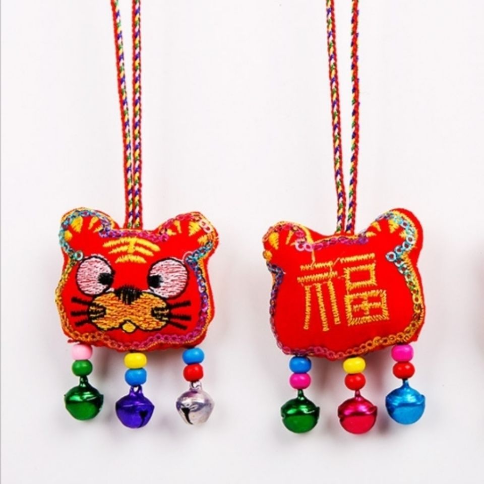 端午节刺绣老虎头香包儿童挂脖长命锁包五彩绳项链福锁香袋车挂饰喜乐