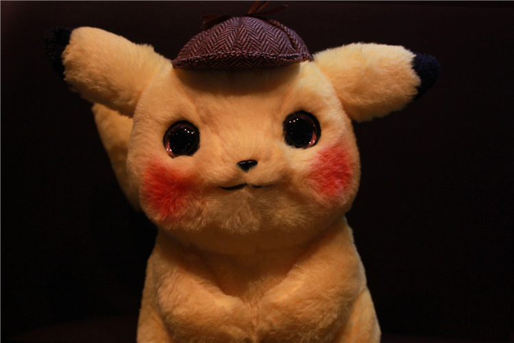 趣评测/大侦探皮卡丘电影版公仔pikachu周边可爱玩偶抱枕毛绒玩具