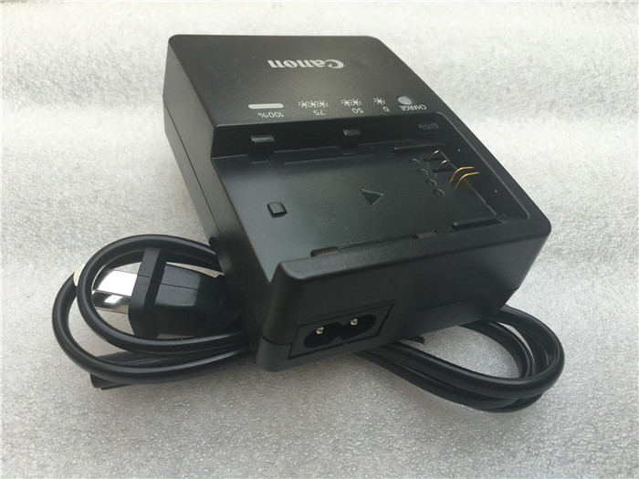 佳能eos80d5d45d25d37d60d6d70dlpe6单反相机充电器