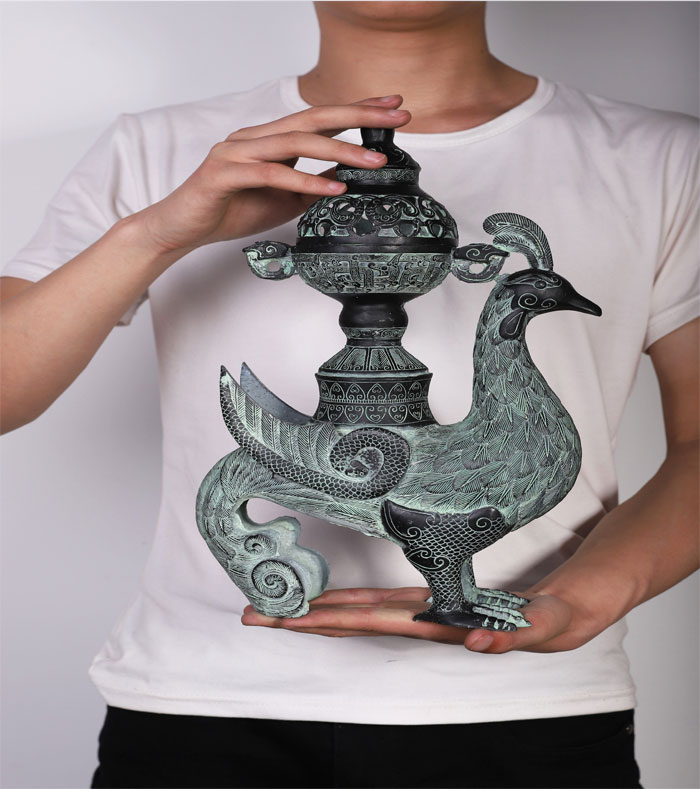 青铜器仿古摆件鸟尊凤熏鸟熏炉古玩家居装饰品复古熏香炉凤凰摆件