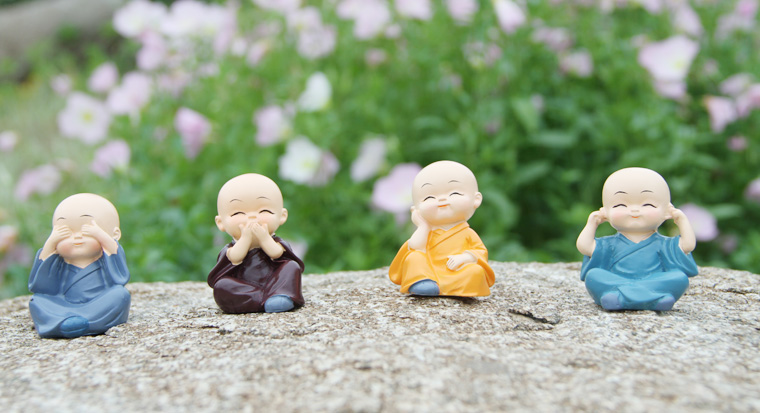 舒适主义(shushizhuyi)挂饰/摆饰小和尚 弹簧款 舒适主义创意汽车摆件