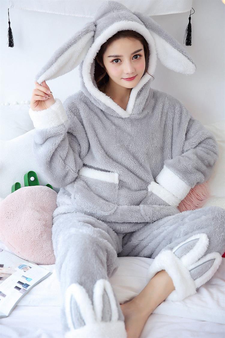 法兰绒睡衣女学生秋冬季韩版卡通加厚珊瑚绒家居服毛绒绒套装连帽