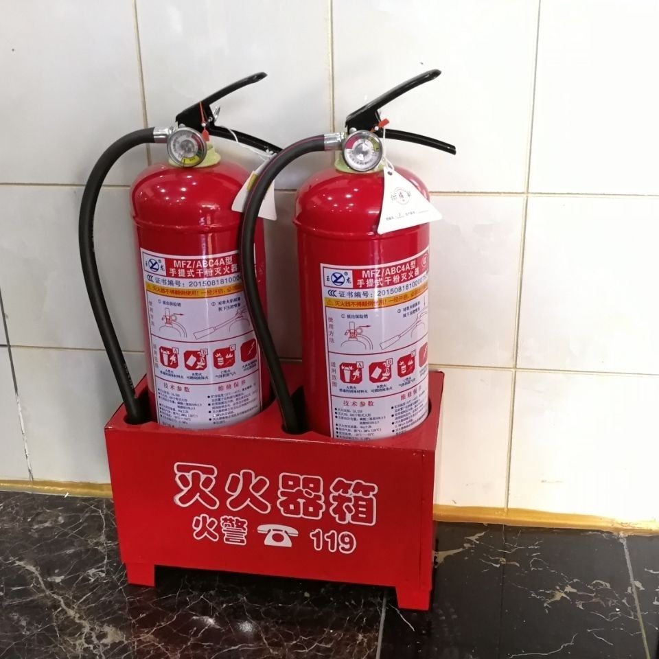 《应急灯 菜鸟驿站消防器材灭火器箱子应急灯防毒面具烟感器耐酸碱手