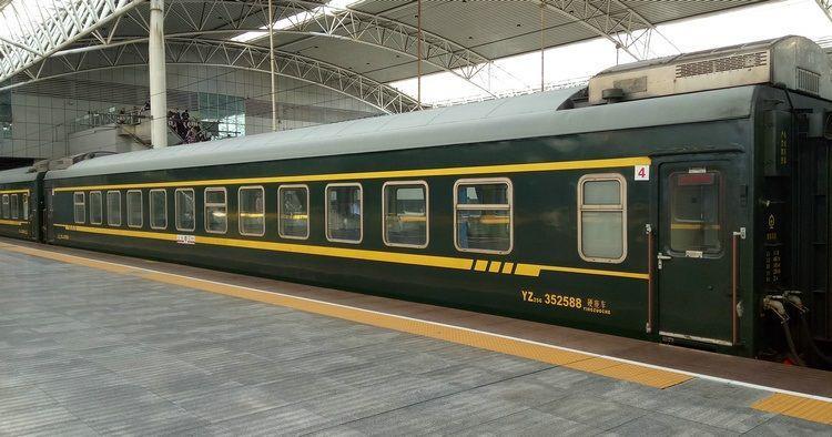 奋发仿真轨道儿童模型玩具中国系列绿皮火车客车yz25g敞车棚车厢c64型