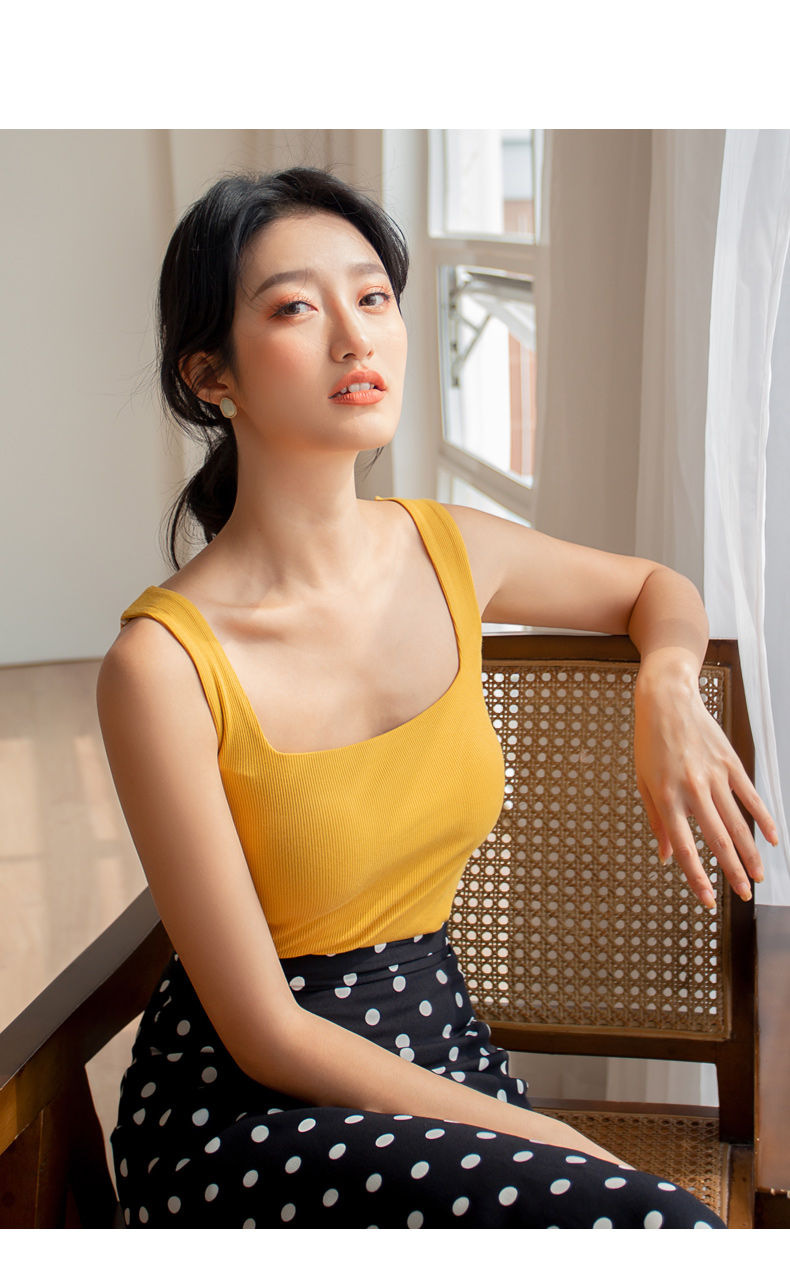 带胸垫一体式螺纹方形背心2020夏新款修身吊带女内搭上衣