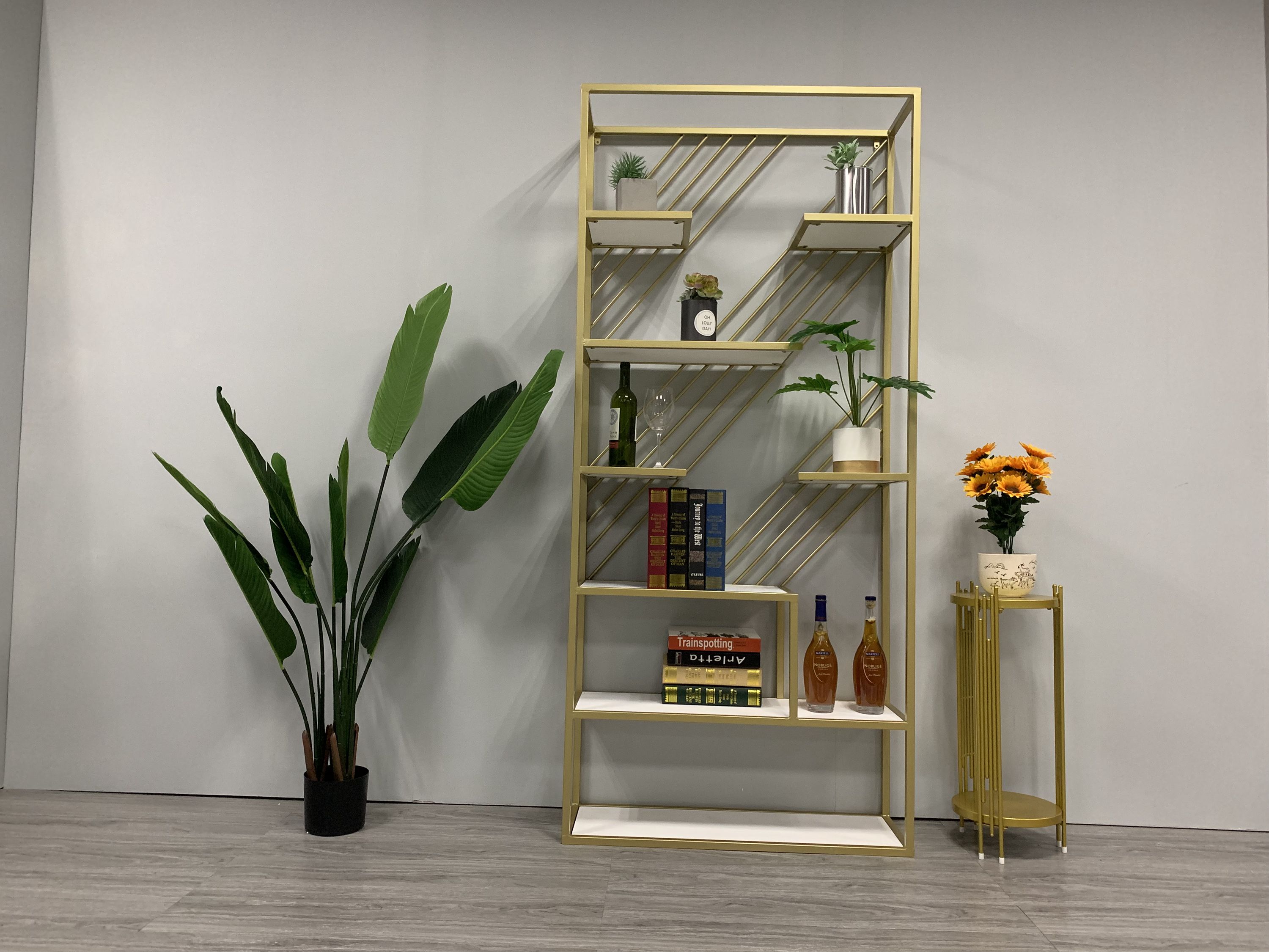 三维工匠北欧铁艺隔断落地置物架办公室客厅玄关屏风绿植装饰收纳展示