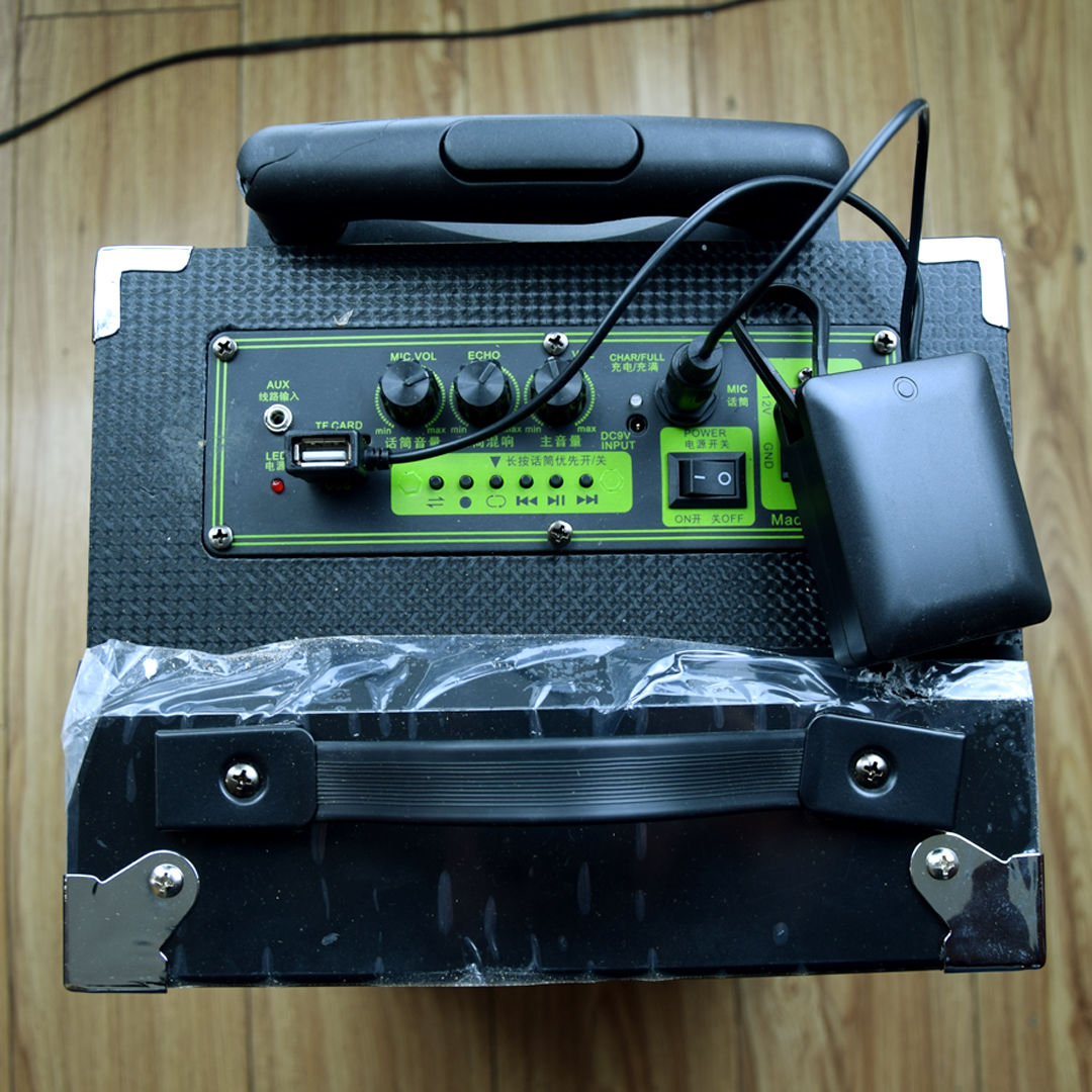 《拉杆音响万能无线腰挂头戴式耳麦话筒音箱通用usb接收器k歌神器功