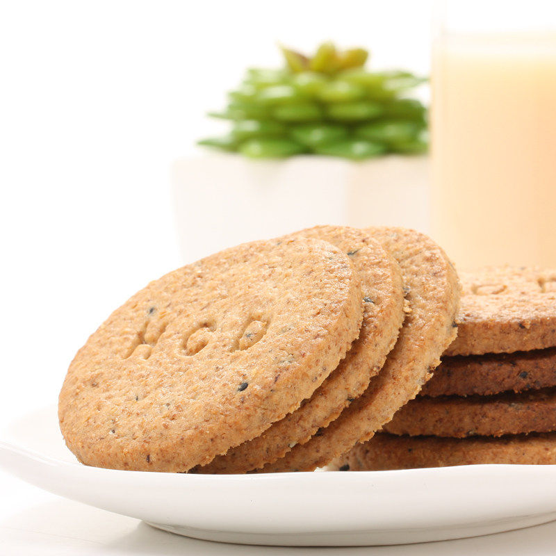 达利园好吃点休闲食品办公零食高纤消化饼110g4袋代餐粗粮饼干早餐