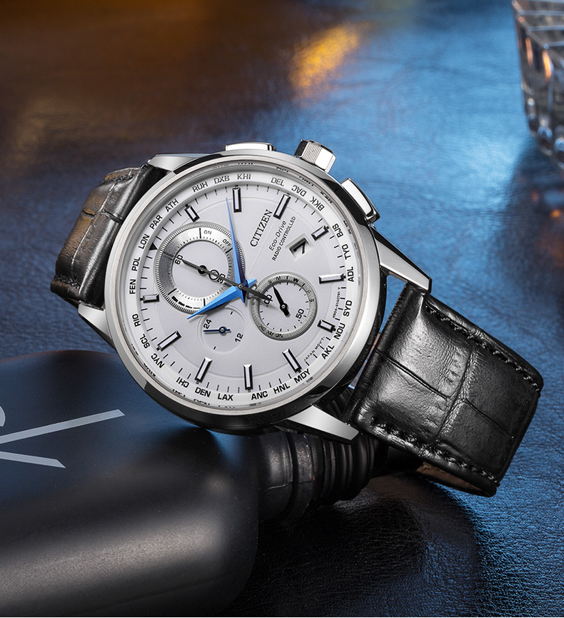 国行 西铁城(citizen)光动能小牛皮表带白盘万年历男表运动男表at8110