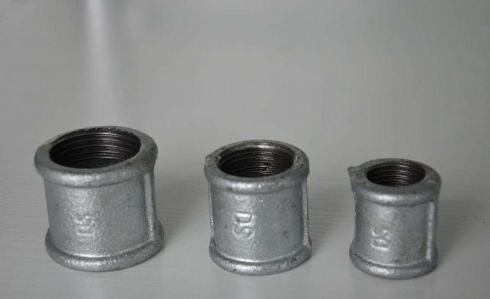 定做 镀锌直接内丝直通外接管古镀锌管件4分6分1寸铸铁接头dn152025