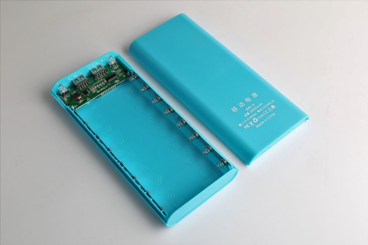 6节8节免焊接移动电源diy18650毫安电池盒组装充电宝外壳配件通用8节