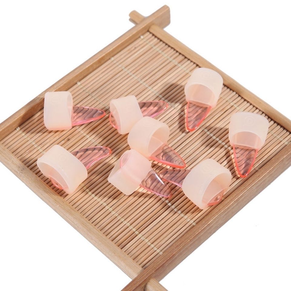 儿童透气凹槽指甲片指套 平面黑色指甲 肤色古筝指甲套左手4个小号