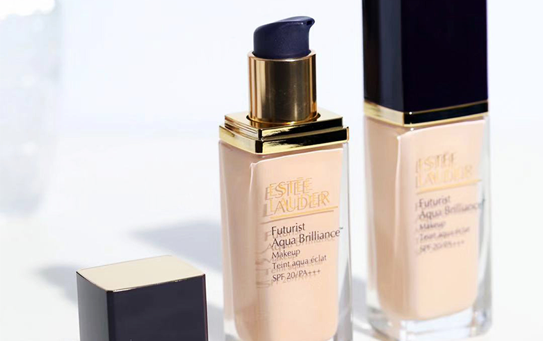 李现推荐【雅诗兰黛】新版esteelauder沁水粉底液#1w0spf2030ml干皮