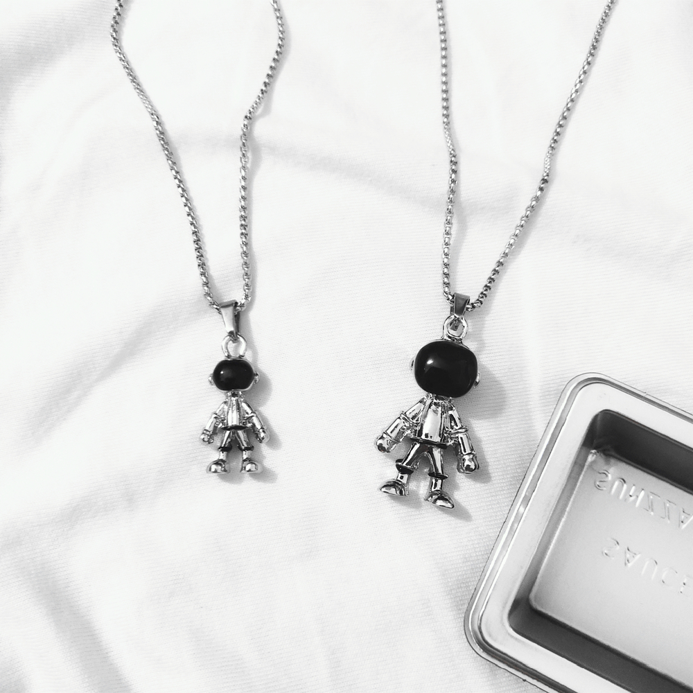 欧美大牌太空人项链秋季新款毛衣链个性街拍小众脖子饰品宇航员