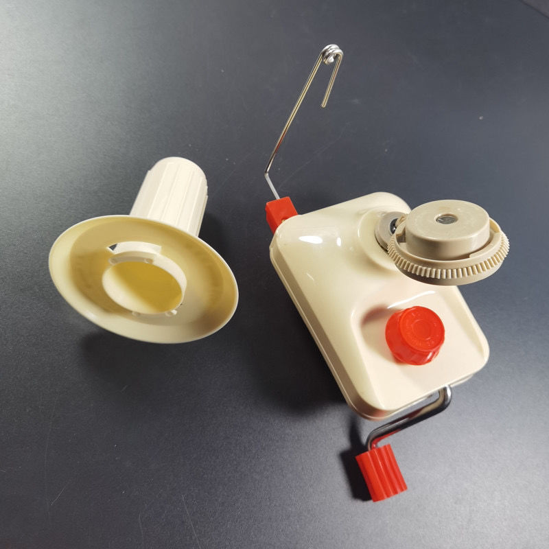 毛线绕线器家用缠线器手摇塑料绕线机diy编织工具桌面简易理线器绕线