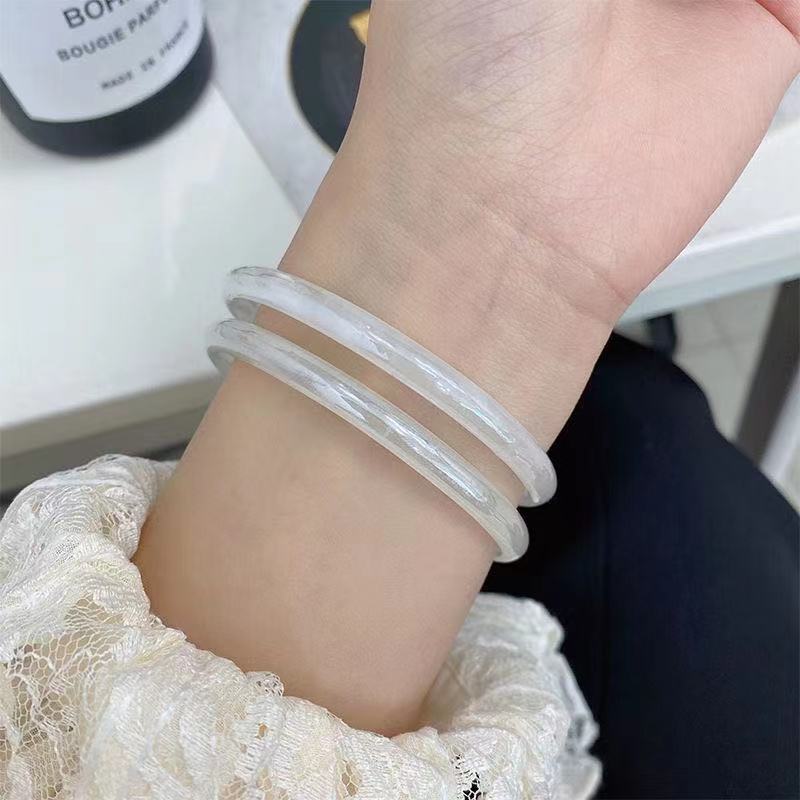 《黑色【仔细看图】 圈口58毫米【75-105斤】 抑郁手环玻璃仿玉细条